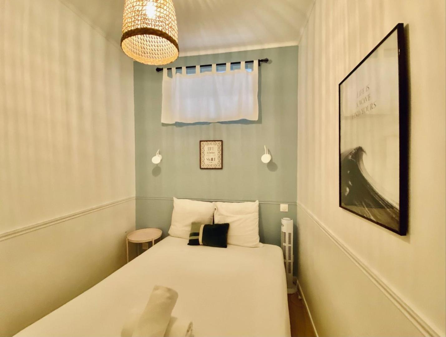 Cocooning A Cote Champs-elysee Apartment Paris