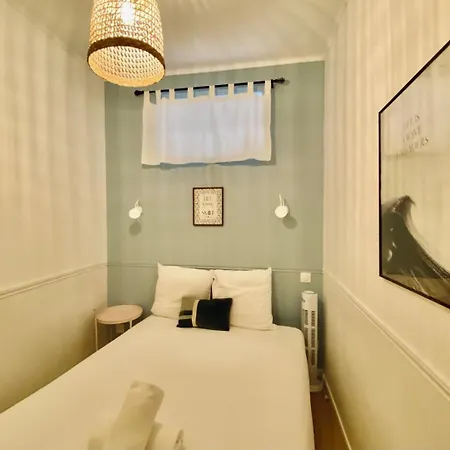 Cocooning Appartement A Cote Champs-Elysee Paris Exterior photo