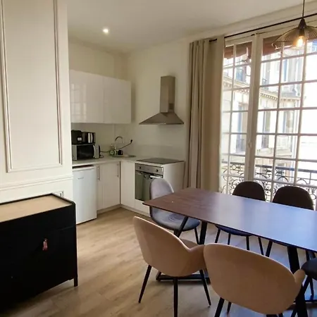 Cocooning Appartement A Cote Champs-Elysee Paris Exterior photo